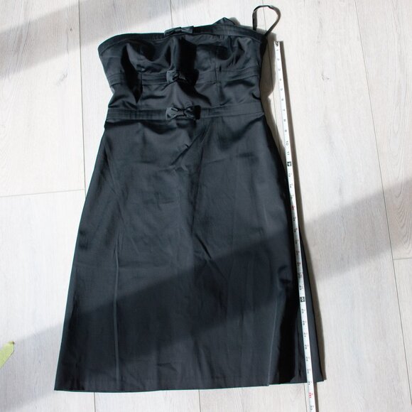 Bowtie Dress Size 6 - Picture 12 of 15